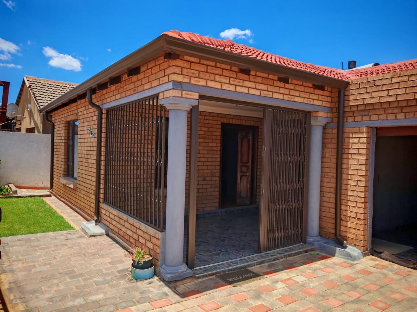 731568_001.jpg